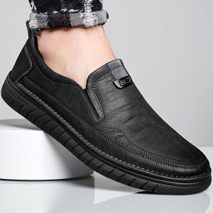 Men's Slip-On Loafers - Slip-Resistant Rubber Sole, Formal & Casual Shoes in Elegant Brown, All-Season Everyday & Formal Footwear, Vintage Style, Durable Construction, Professional Attire